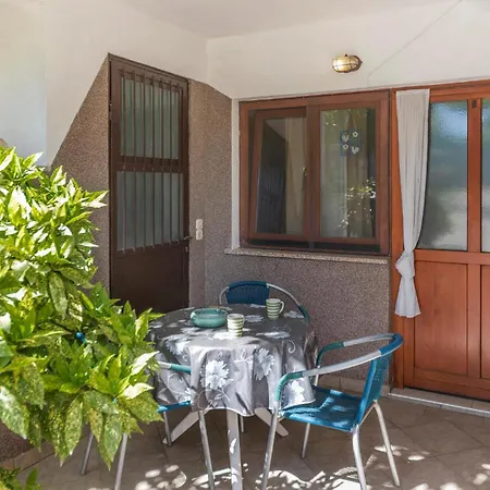 Awesome Studio In Pula With Wifi Exterior photo