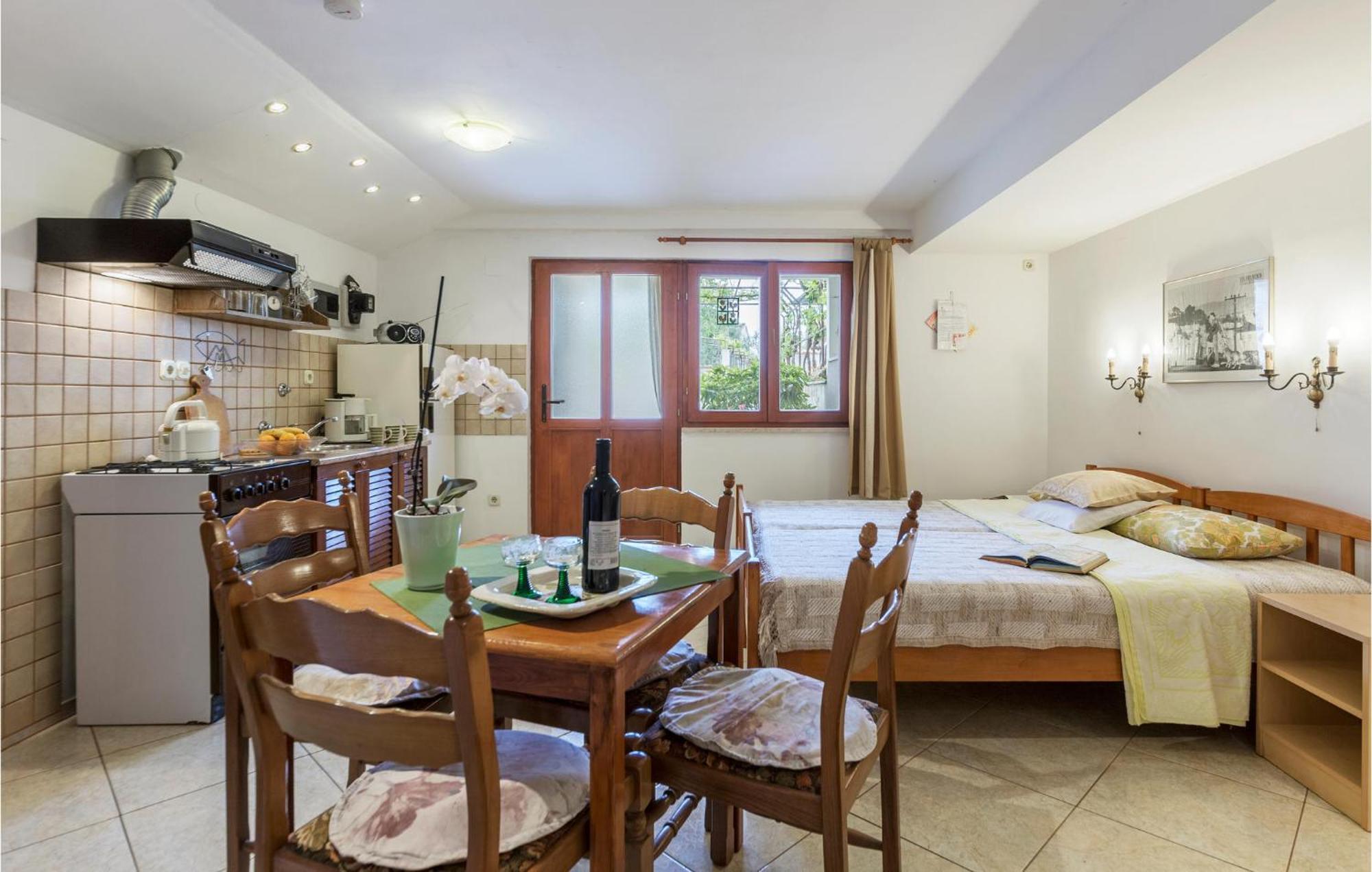 Apartment Awesome In With Wifi *